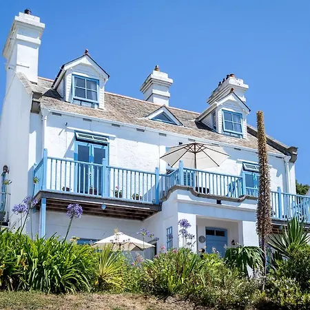 The Old Coastguard Station Apartment Falmouth Exterior photo